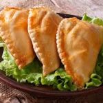 Alerta en el incendio de un bar en Lugo por riesgo de explosión de tanques de propano