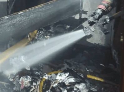 Fuego en vivienda torrelaveguense controlado, todos a salvo