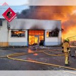 Coche de alta gama afectado por incendio en Narón